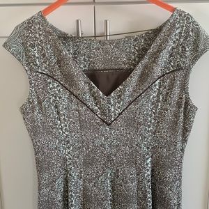 Tory Burch Carter Blue Taupe Print Ponte Sheath Cap sleeve Size 8 New